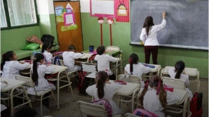 Confirman que la Provincia tambin tendr una hora ms de clases